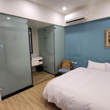 Sleep Jia Apartment Tainan Bagian luar foto