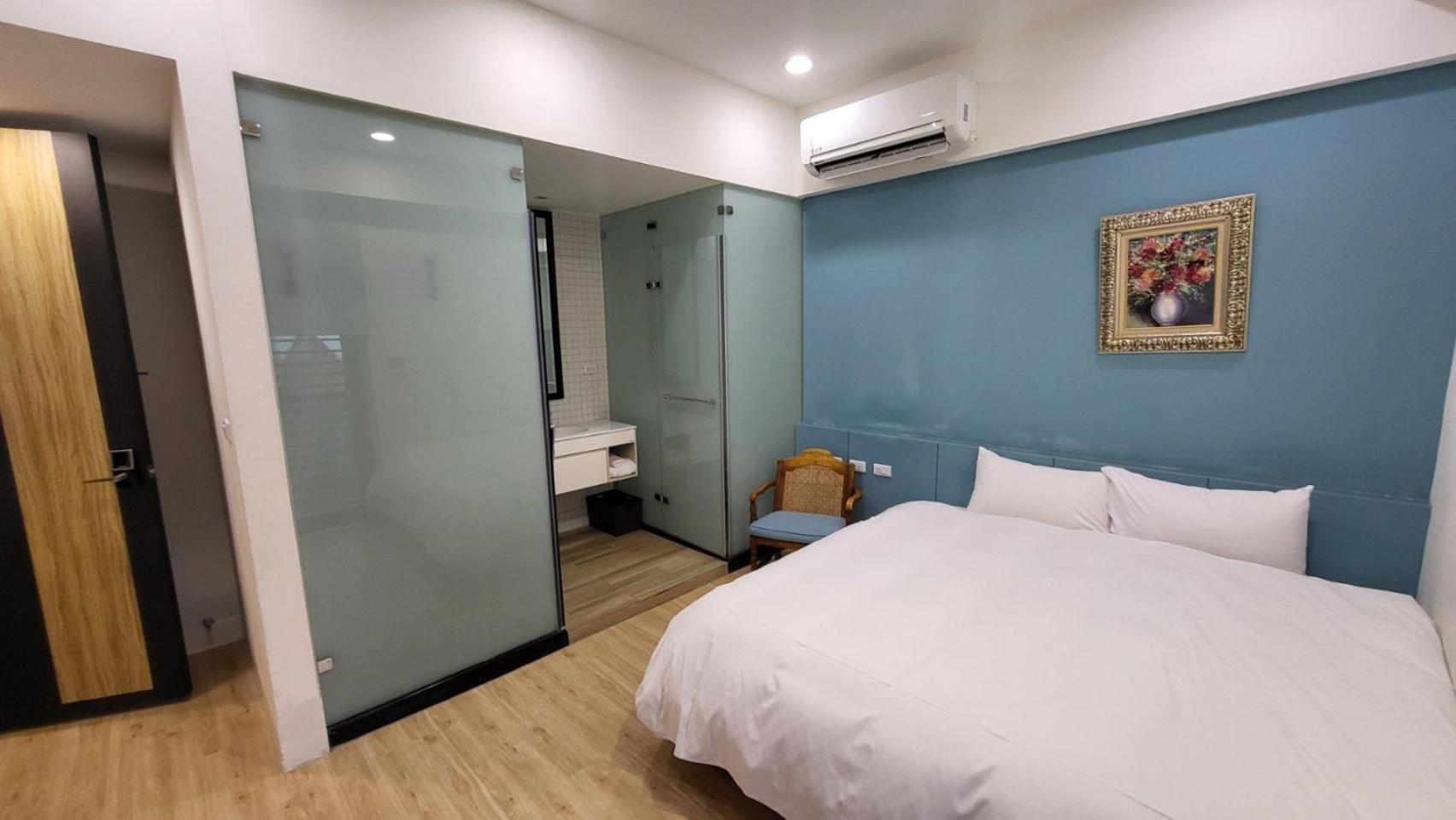 Sleep Jia Apartment Tainan Bagian luar foto